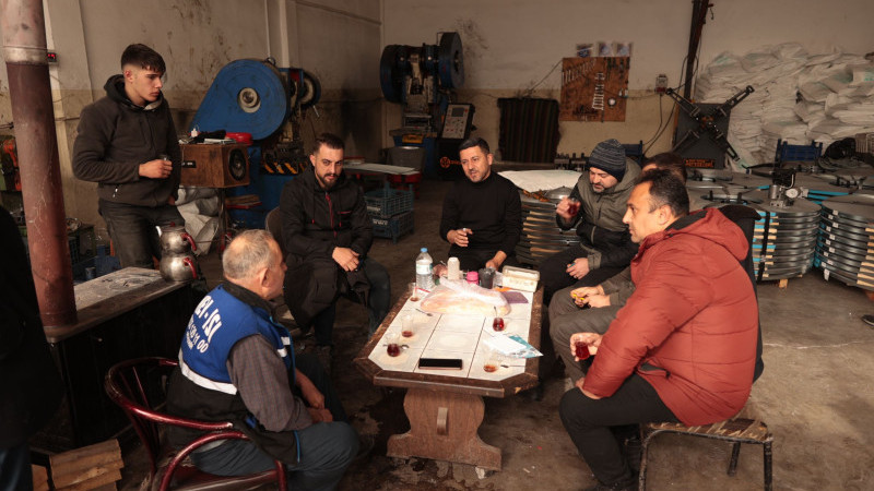  RASİM ARI DUR DURAK BİLMİYOR