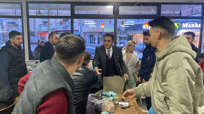 Çiftçi, “Gençler bize güveniyor biz de gençlerimize”