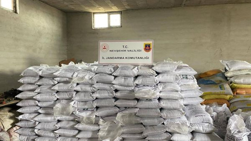 Jandarma Ekipleri Gülşehir’de Sahte Gübre Ele Geçirdi