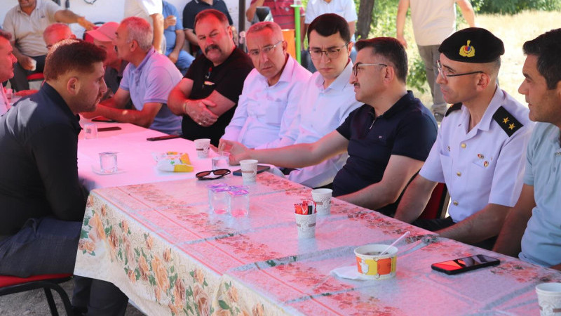 Alkan Köyünde Geleneksel Aşure Şenliği Düzenledi