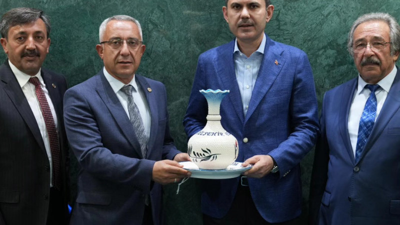 Belediye Başkanlarından Bakan Kurum’a Ziyaret