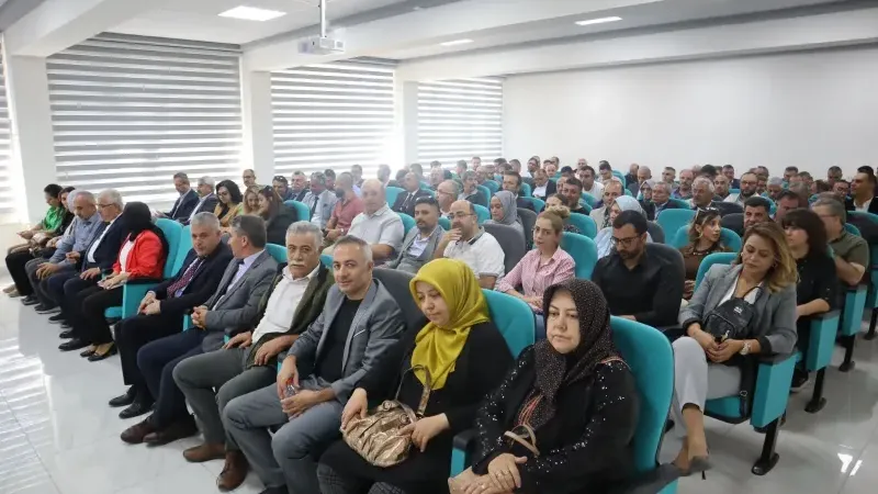 Okul Müdürleri İle Vizyon Geliştirme Toplantısı Yapıldı