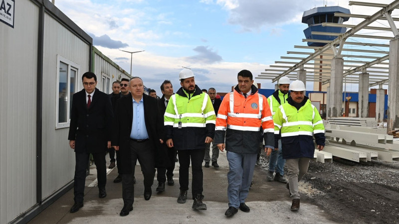 Vali Ali Fidan, Havalimanı İnşaatını Yerinde İnceledi