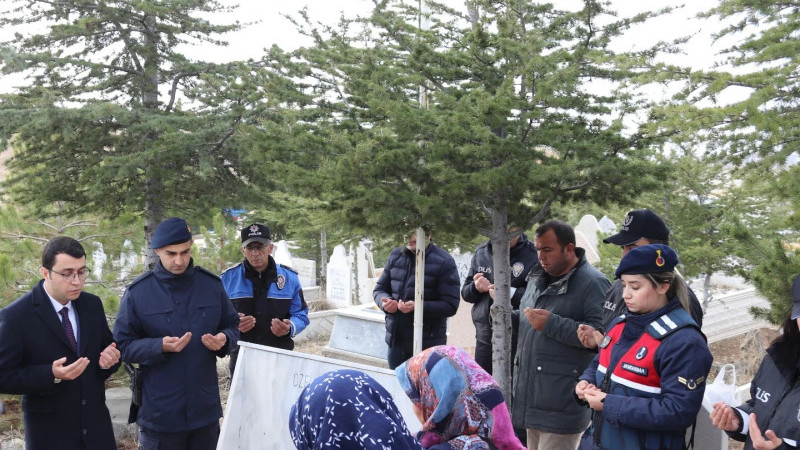 Gülşehir’li Şehit Polis Memuru Kabri Başında Anıldı