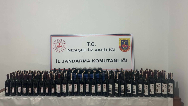 Jandarma Ekipleri 105 Litre Kaçak İçki Ele Geçirdi