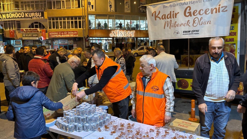 Gülşehir Belediyesi Tarafından Merhum Başkanlar İçin Lokma Dağıtıldı