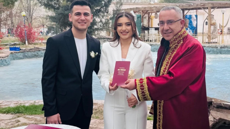 Belediye Başkanı Çiftci, Genç Çiftin Nikâhını Kıydı