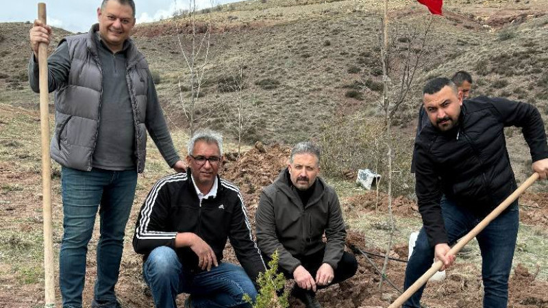 Şevket Urgenç Anısına Fidan Dikme Etkinliği Düzenlendi