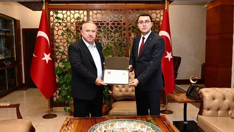 Gülşehir Kaymakamı Gültekin’e Başarı Belgesi