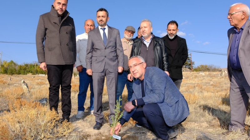 Yeniyaylacık’ta Yeşil Yarınlar İçin Fidanlar Dikildi