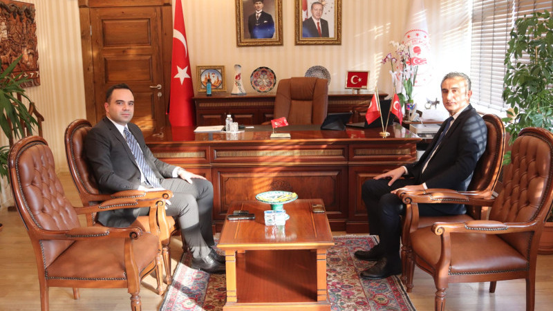 Nevşehir Defterdarı Sarı’dan Kaymakam Değirmenci’ye Hayırlı Olsun Ziyareti