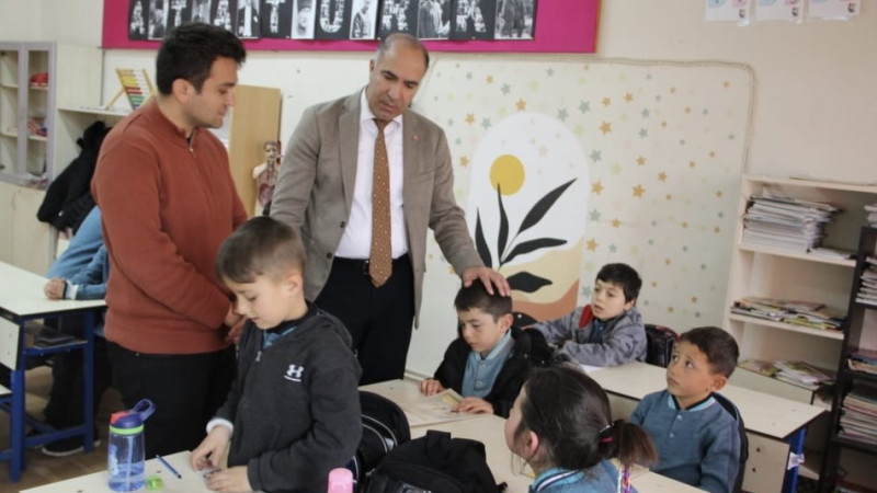 İlçe Millî Eğitim Müdürü Çevik'ten Okullara Yakın Takip