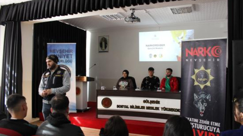 Gülşehir SBMYO Öğrencilerine Yasaklı Madde Konferansı