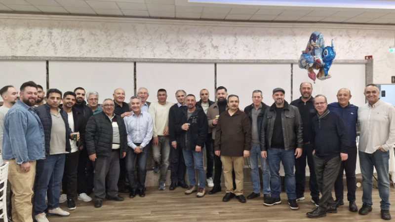 Gurbetteki Dadağı Köylüleri İftarda Bir Araya Geldi