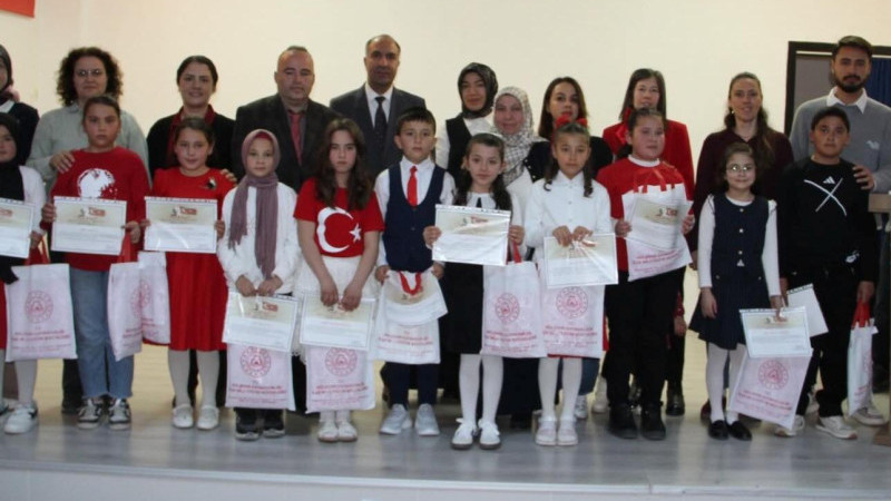 Gülşehir’de İstiklâl Marşı’nı Güzel Okuma Yarışması Yapıldı
