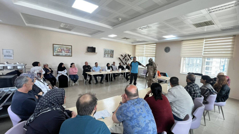 Gülşehir İlçe Devlet Hastanesi Personeline KBRN Eğitimi