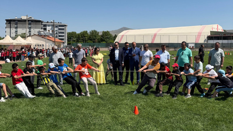 Gülşehir’de Geleneksel Çocuk Oyunları Şenliği Coşkusu