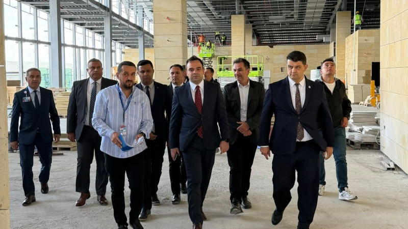 Kaymakam Değirmenci, Havalimanı Yeni Terminal İnşaatını İnceledi